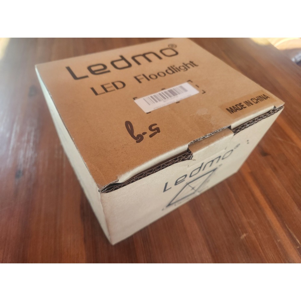 Ledmo‎ LED 20W Floodlight - New